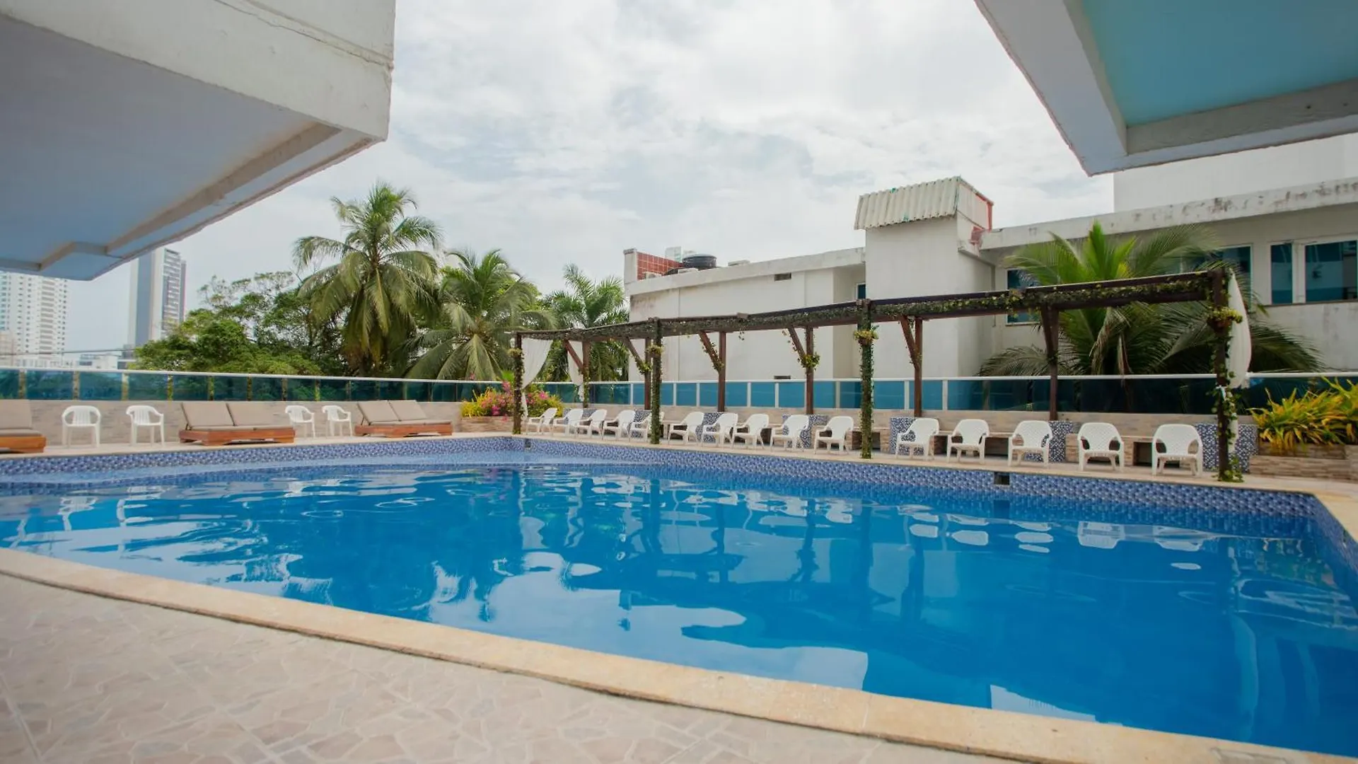 Hermoso Pent-House Piso 21 Con Vista Privilegiada Cartagena Apartment