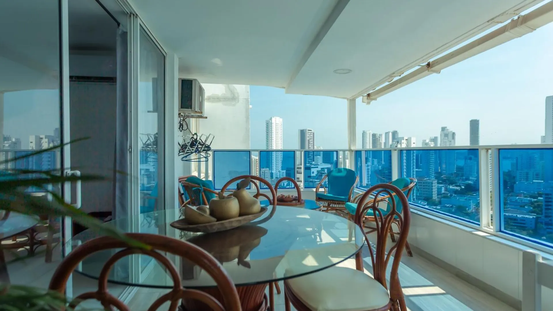 Hermoso Pent-House Piso 21 Con Vista Privilegiada Cartagena Apartment