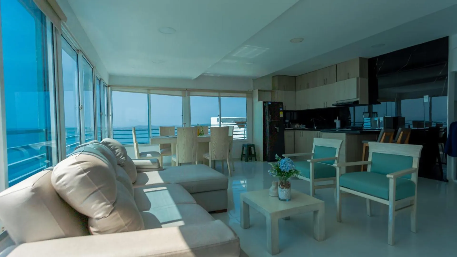 Hermoso Pent-House Piso 21 Con Vista Privilegiada Cartagena